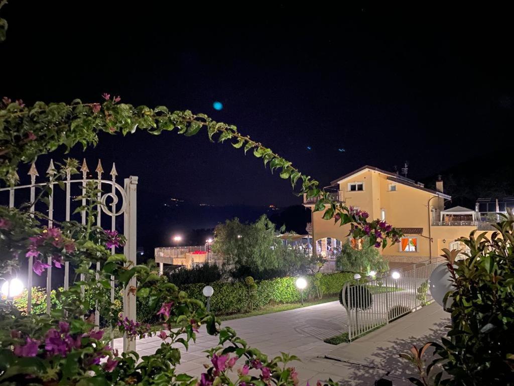 Villa Marchesa Castelnuovo Cilento Luaran gambar