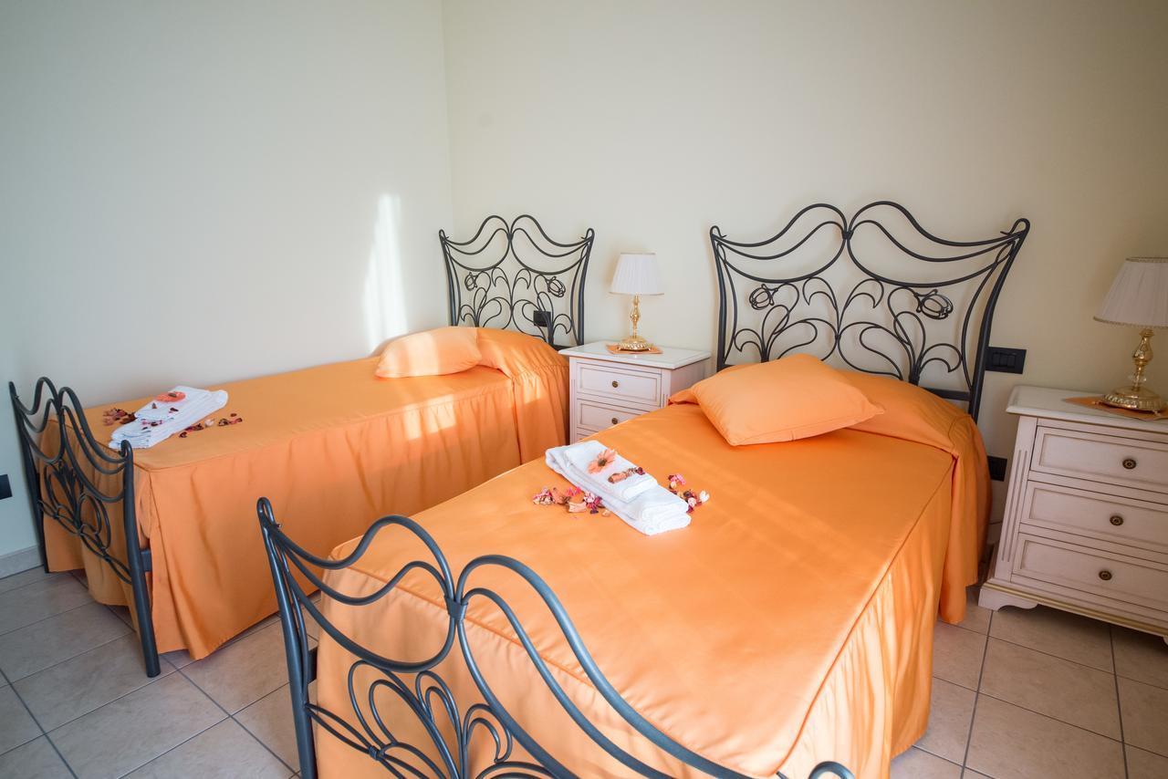 Villa Marchesa Castelnuovo Cilento Luaran gambar