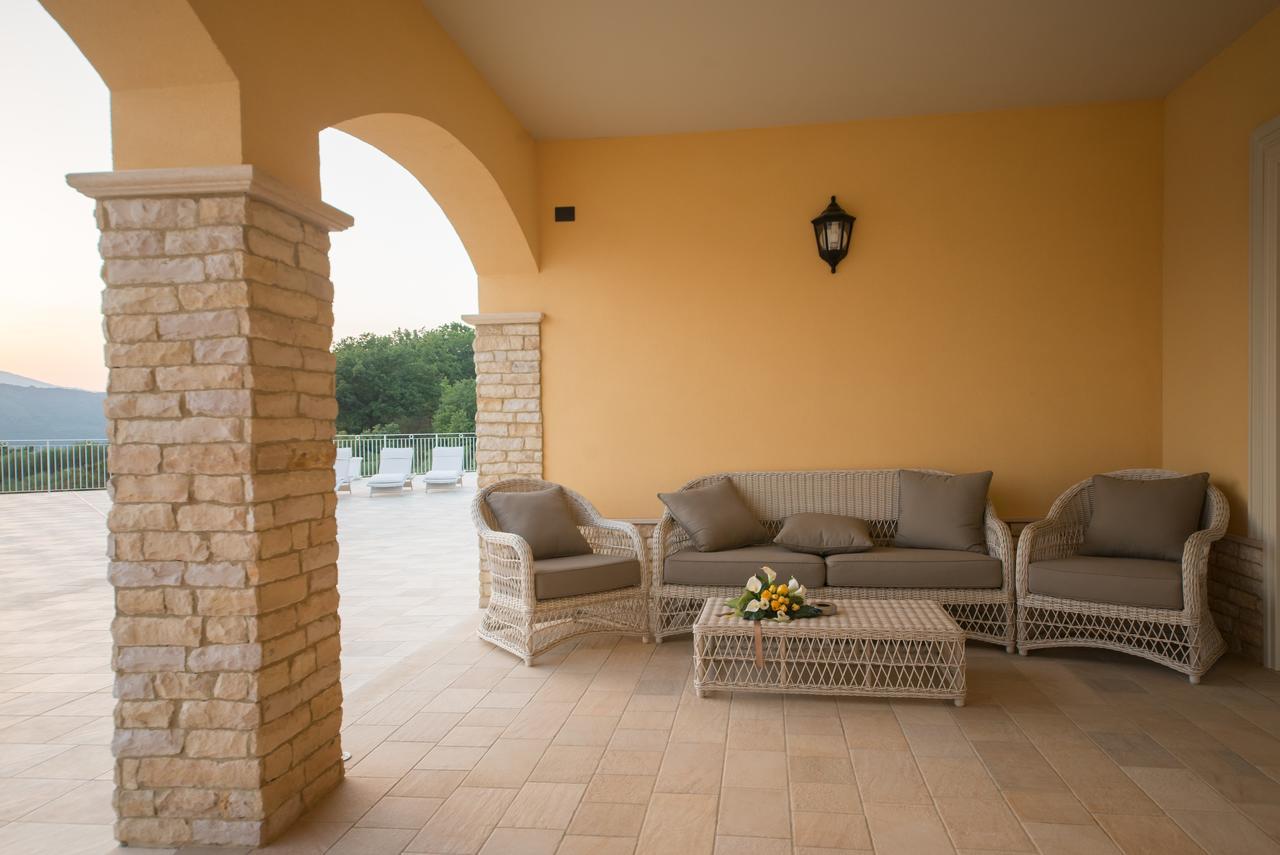 Villa Marchesa Castelnuovo Cilento Luaran gambar